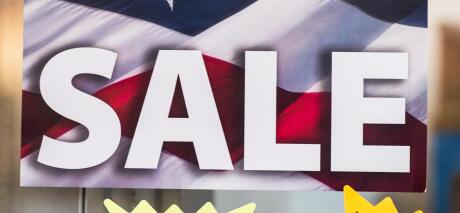 SALE sign. USA.