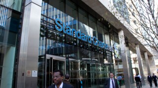 2021-07-27 alamy standard chartered 575x375