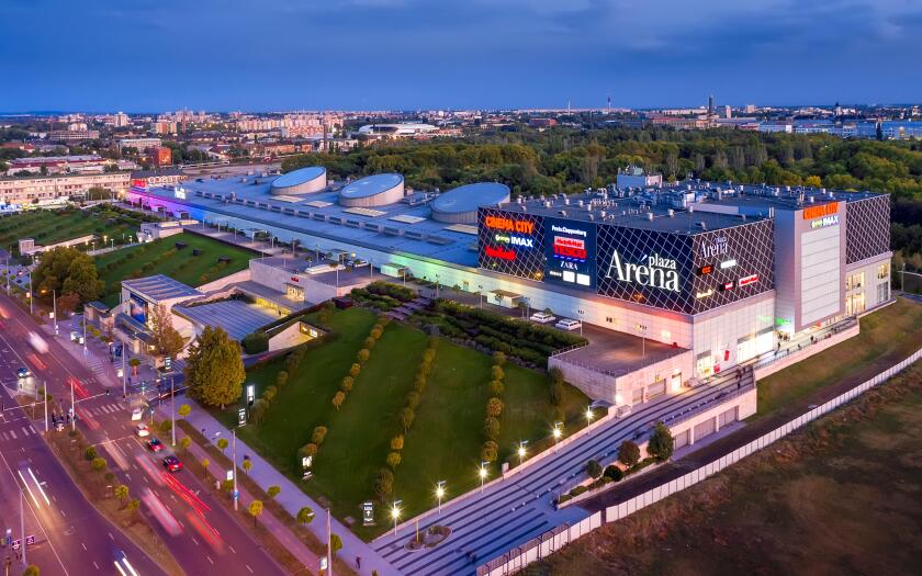 the biggest shopping plaza in Budapest. Included movie, bars, restaurants and many shops.