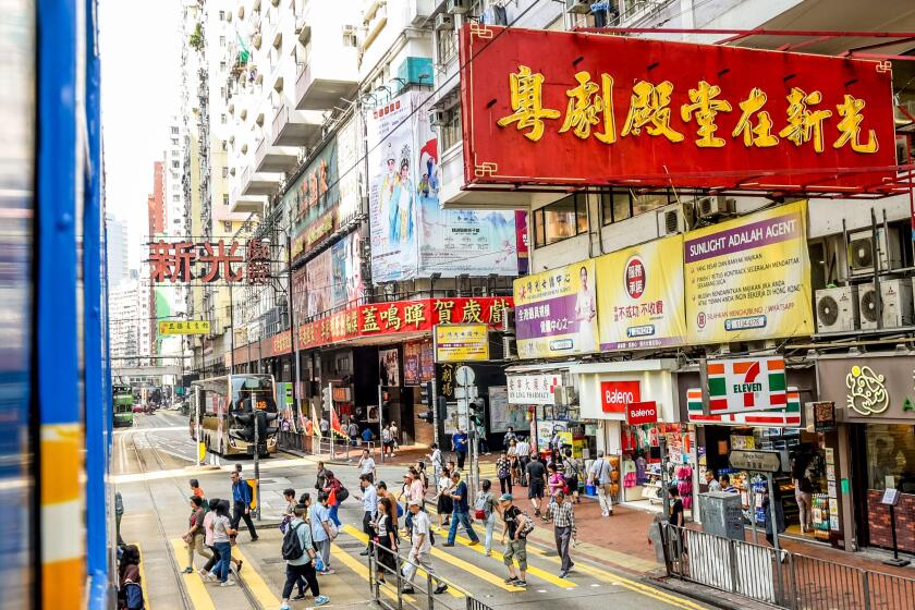 Hong Kong City Streets, Trams and Yellow Lines