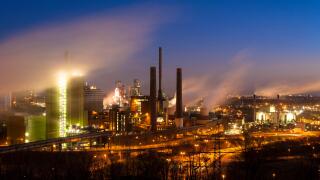 Germany, North Rhine-Westphalia, Ruhr area, Duisburg, ThyssenKrupp Steel plant in the district Bruckhausen, view from the Alsumer Berg.