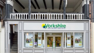 Chester Rows covered shopping walkways at 1st floor level seen above branch premises Yorkshire Building Society City of Chester Cheshire England UK