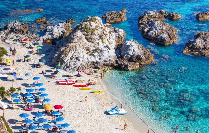 Summer holiday italy_alamy_24Jul23