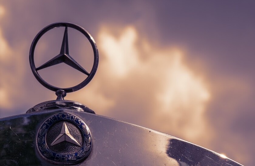 Mercedes_Logo_AdobeStock_575x375_19may20