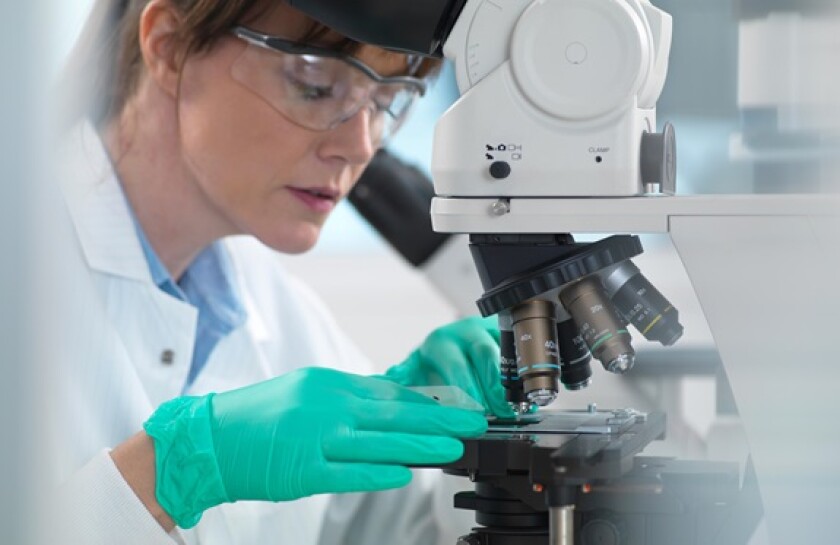 medicaltesting-alamy-310125.jpg