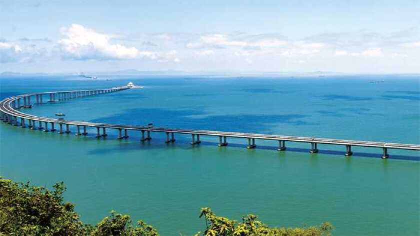 Guangdong-Hong Kong-Macao bridge.jpg