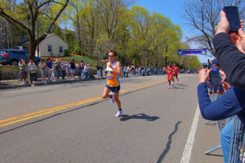 Heartbreak Hill Boston Marathon from alamy oct 16 2025.jpg