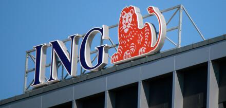 das Logo der Marke "ING", Swinemuende, Polen.