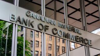 VANCOUVER, BRITISH COLUMBIA, CANADA - JUNE 1, 2019: CIBC (Canadian Imperial Bank of Commerce)  sign - Image