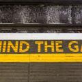 Mind the gap sign