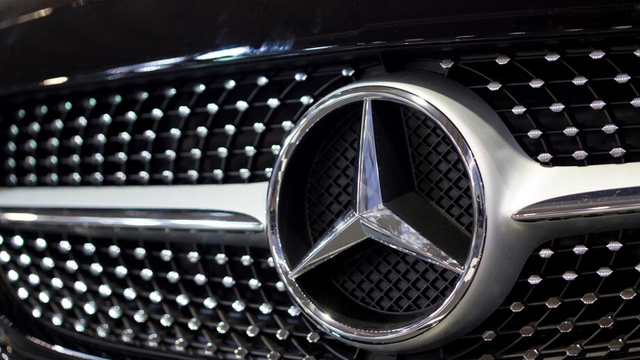Mercedes insignia on a luxury car