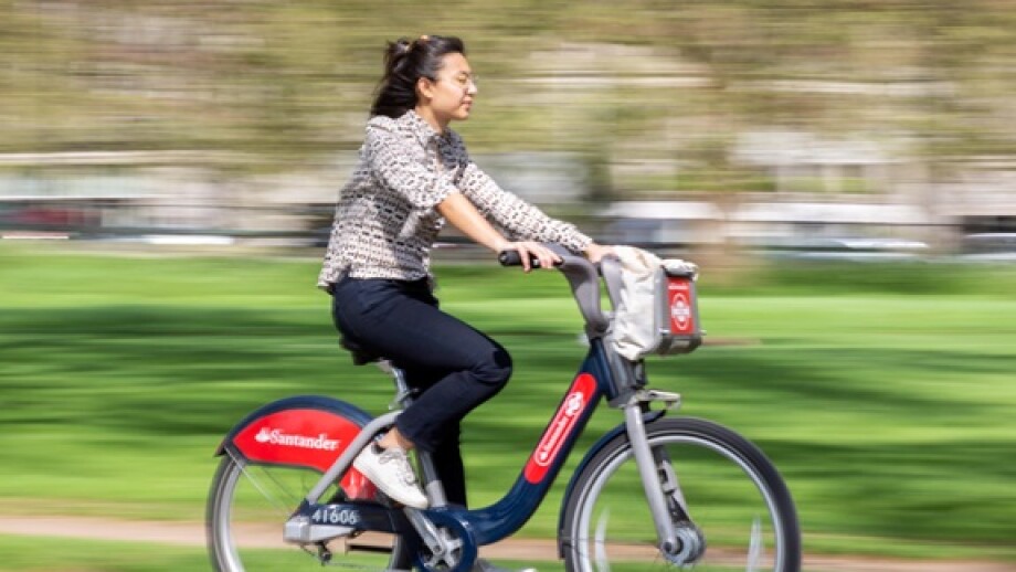 Santander bike from Alamy 16May25 575x375.jpg