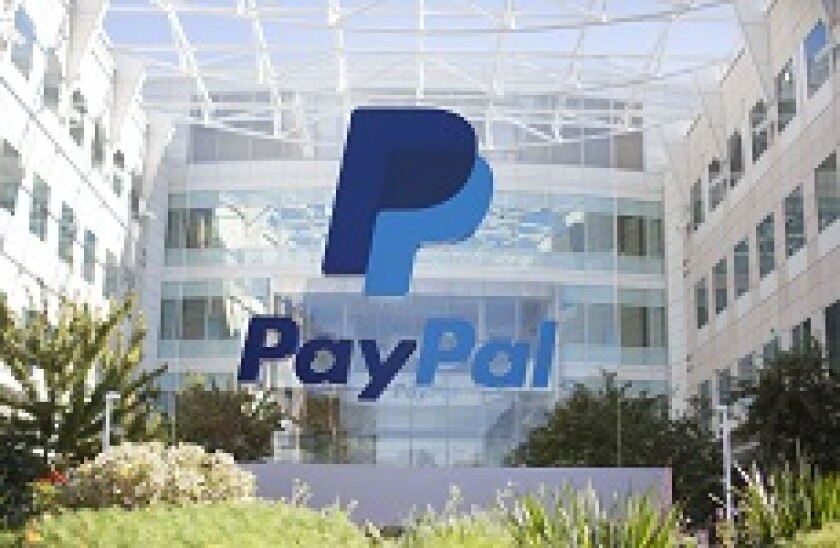 fotolia_paypal