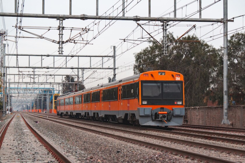 Chile, train, railway, EFE, 575, Empresa de los Ferrocarriles de Chile, Santiago, transport