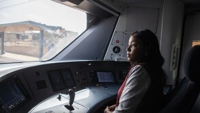 cov-train-driver-__src-afdb-flickr_with_caption.jpg