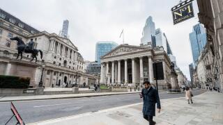 London, UK.  9 February 2026.  (L) The Bank of England and the skyscraper 22 Bishopsgate in the City of London, home to several financial institutions.  Financial markets are reported to be nervous following the resignations of Morgan McSweeney, former Do