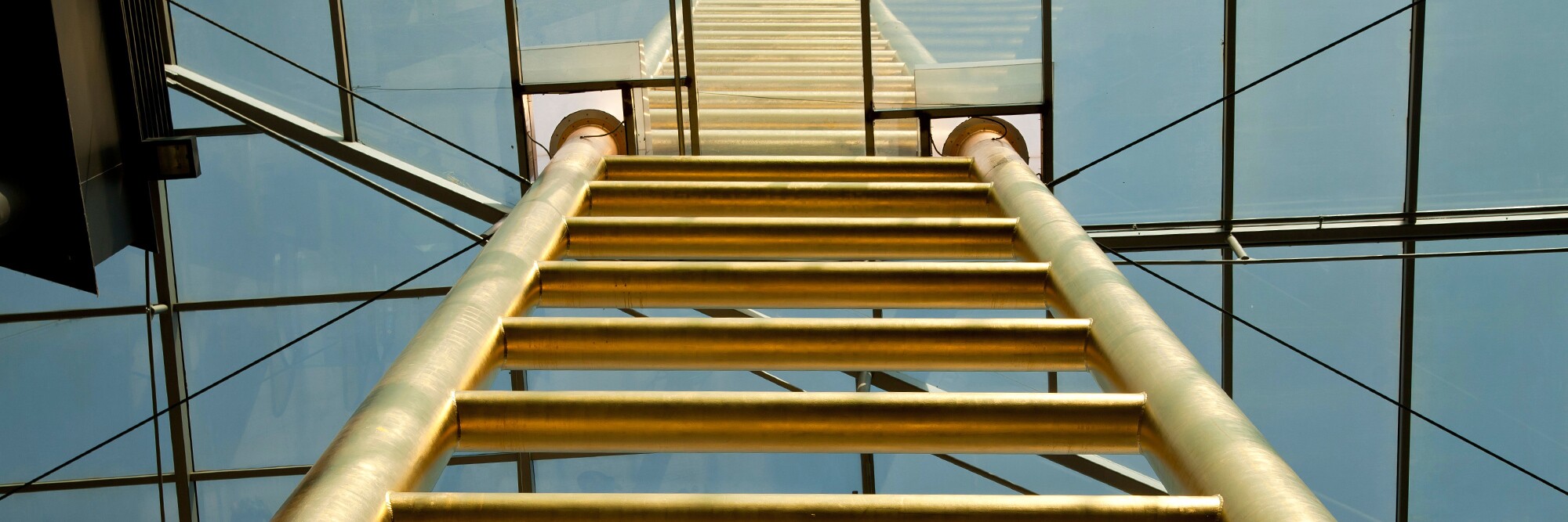 ladder-lead-image-CX3A1M.jpg