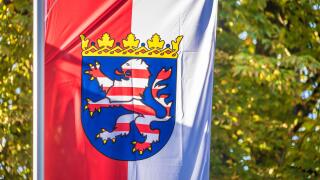 geography / travel, Germany, Hesse, Hessian flag at entrance of Bad Homburg vor der Hoehe castle, ADDITIONAL-RIGHTS-CLEARANCE-INFO-NOT-AVAILABLE