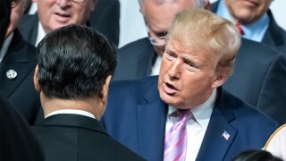 xi-jinping-donald-trump-W0X8R3.jpg