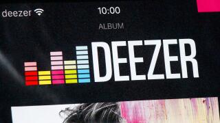 das Logo der Marke "Deezer", Berlin.