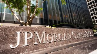 The JPMorgan Chase & Co. headquarters on Park Avenue in New York on Saturday, August 19, 2017. (© Richard B. Levine)