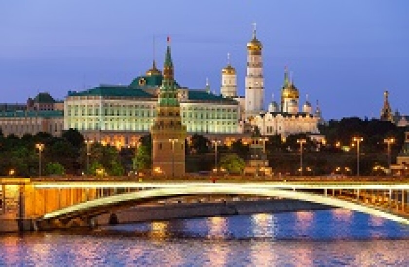 kremlin_evening_alamy_230x150