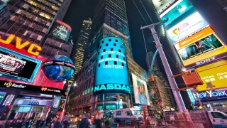 Nasdaq_alamy_2_575_375
