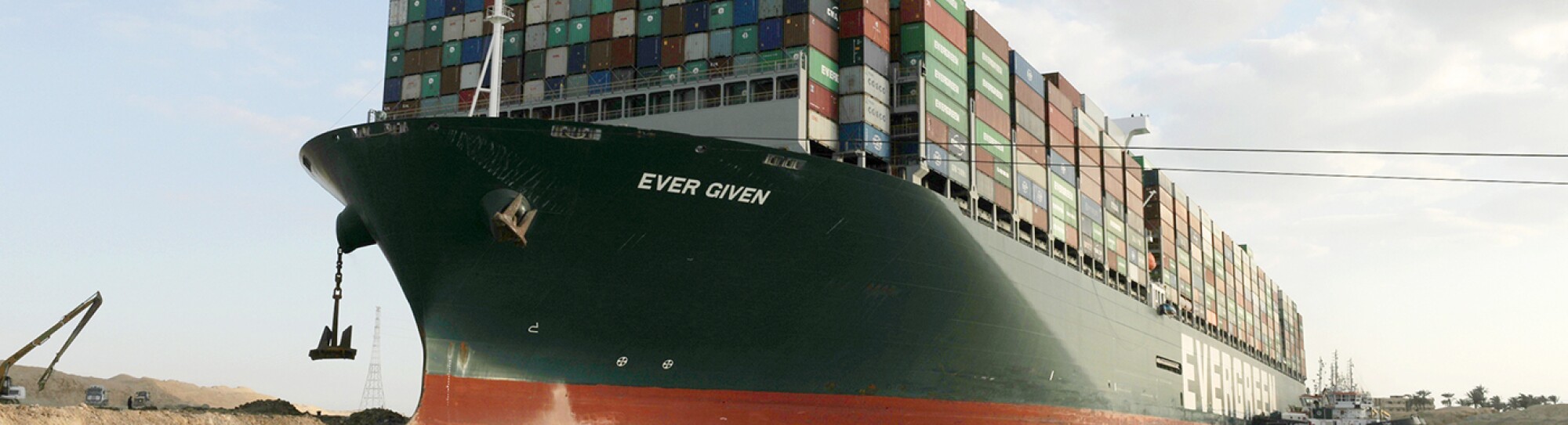 EGYPT-SUEZ CANAL-STUCK CONTAINER SHIP-REFLOATING