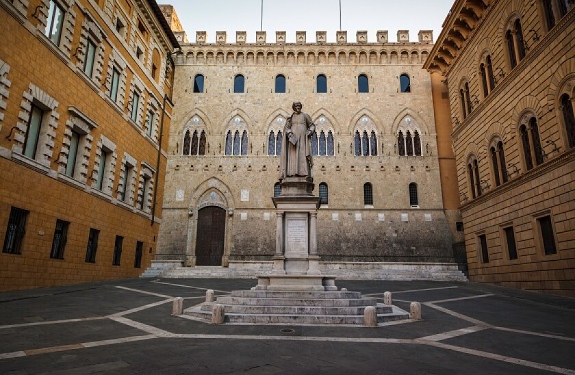 Piazza Salimbeni, Banca Monte dei Paschi di Siena, and the state of Sallustio Bandini. Tuscany, Italy.