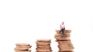 Cash_pile_Fotolia_230x150