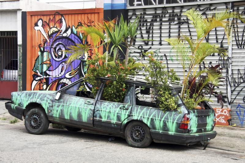 Art installation - Green Car - exposed on street Padre Joao Goncalves - neighborhood of Vila Madalena. Image shot 04/2011. Exact date unknown.