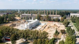 Data centre construction Poland from alamy 21 Jan 25.jpg