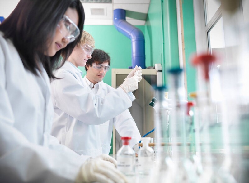 Chemistry students working in lab