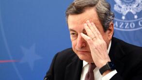 Italy, Rome, January 10, 2022 : Government press conference, at Palazzo Chigi, on the new provisions regarding the fight against the Covid pandemic. 
In the picture the italian Prime Minister Mario Draghi 

Photo © Fabio Cimaglia/Sintesi/Alamy Live News