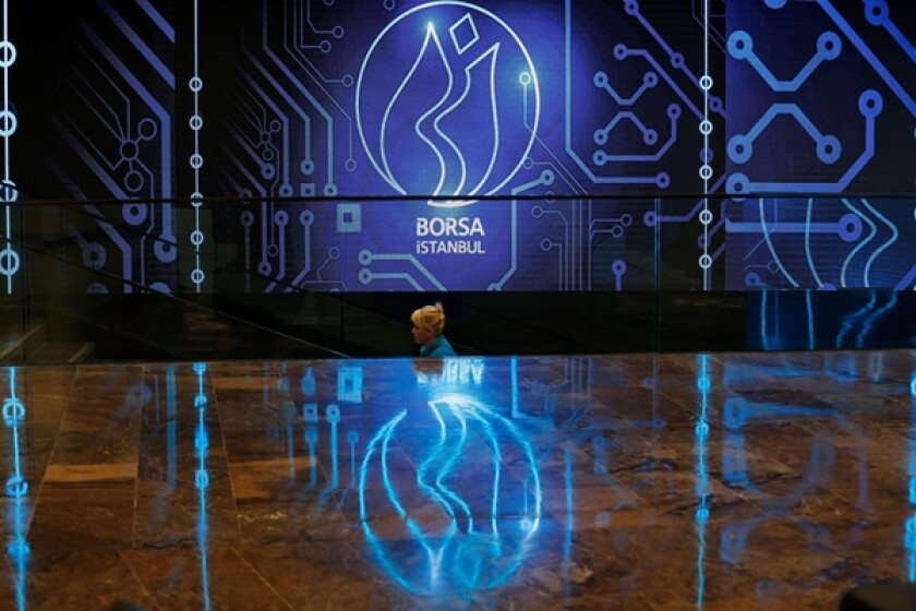 borsainstanbul-alamy-140825.jpg