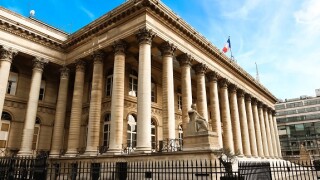 Paris_stock_exchange_paris_575x375_alamy_May26.jpg