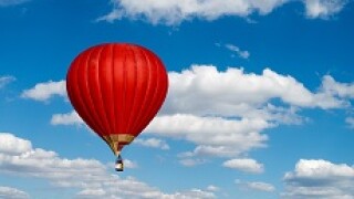 red balloon 230px