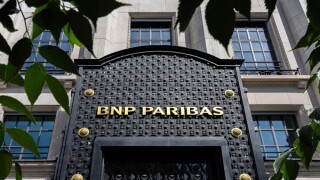 bnpparibas-alamy-110725