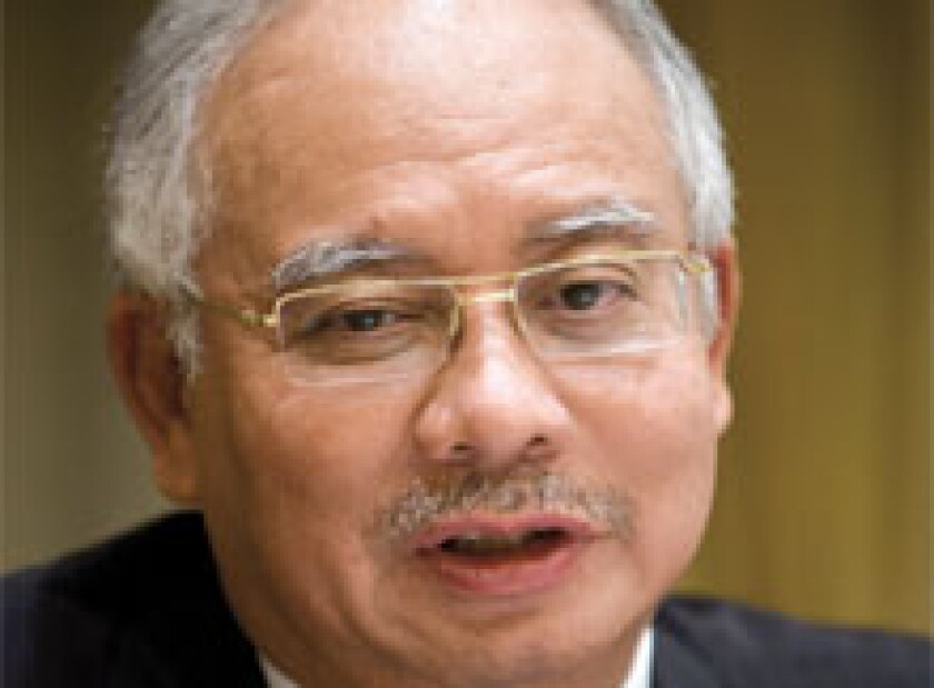 3-najib-220x162.jpg