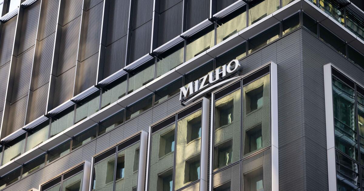 Mizuho and SMBC lead Yankee bank blitz