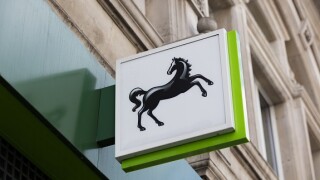 LloydsHorse_Adobe_575x375