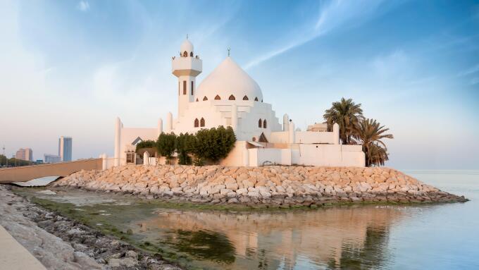 Al Khobar, February 5, 2021 - Sheikh Salem bin Laden Mosque at golden hour in the evening, Al Khobar, Eastern Province, Saudi Arabia
