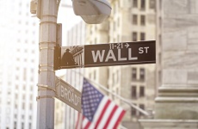 Wall_Street_Fotolia_230x150