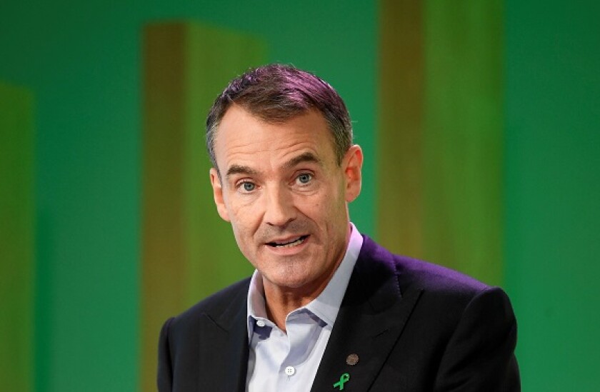 Looney, Bernard (BP) in 2020 from Alamy 8Feb22 575x375