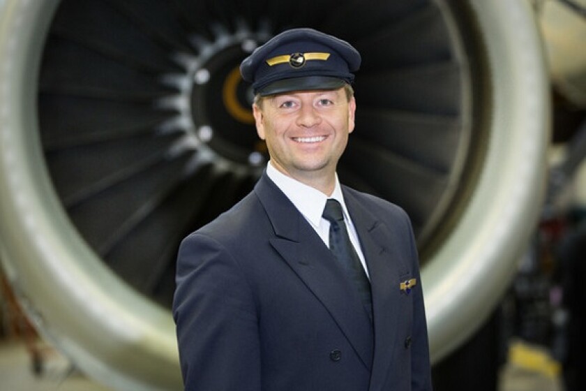 Lufthansa pilot from co for use 575x375