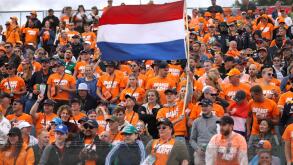 Formula One F1 - Hungarian Grand Prix - Hungaroring, Budapest, Hungary - July 31, 2022 Red Bull's Max Verstappen fans in the stands during the drivers parade before the race REUTERS/Bernadett Szabo