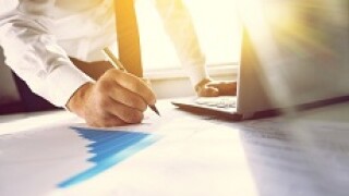 Businessman_Fotolia_230x150