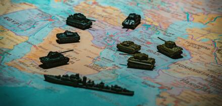 Large scale military conflict and war in the Middle East on map.