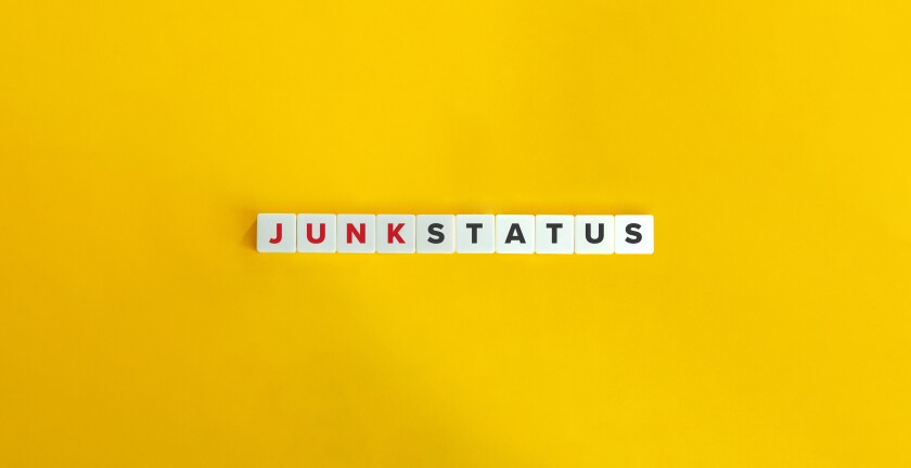 Junkstatus-adobe-2022