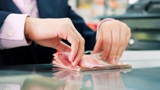 yuan_renminbi_adobe_575px_20May2020